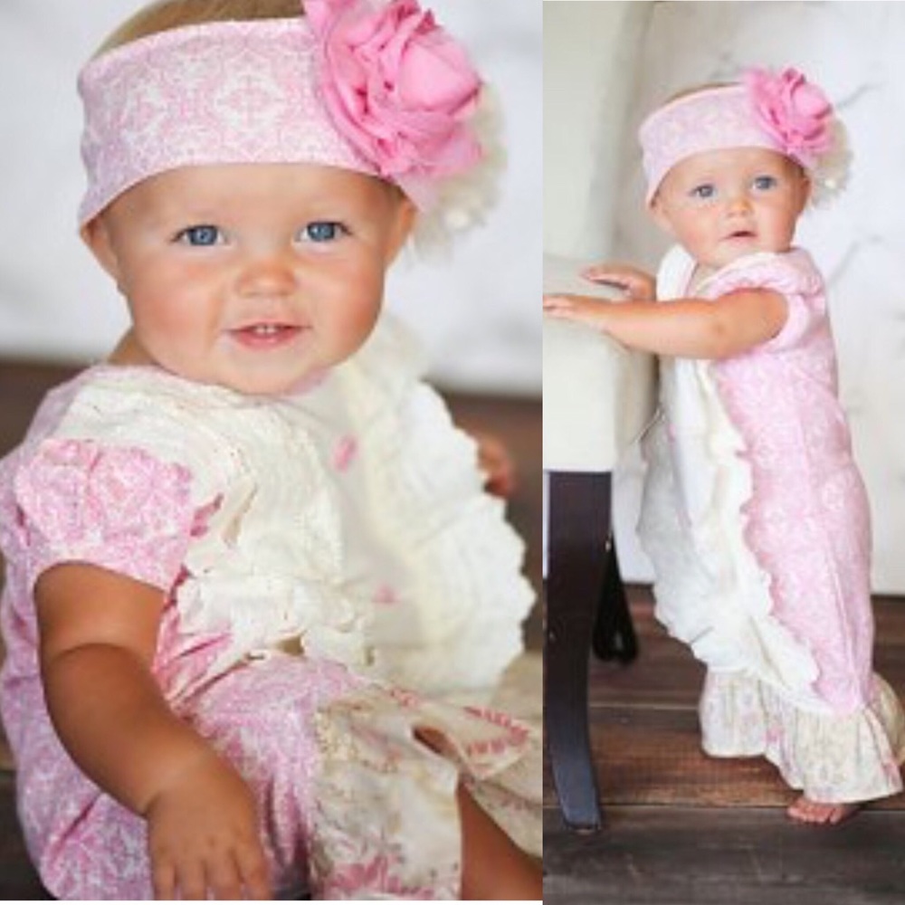 Giggle Moon NWT Throne Baby Romper sizes 3M